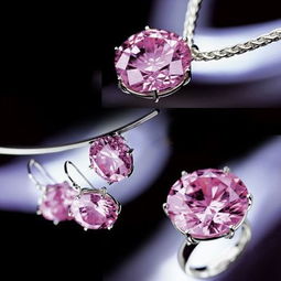 奢华名品，真爱永恒——珠宝与时尚婚礼的完美融合